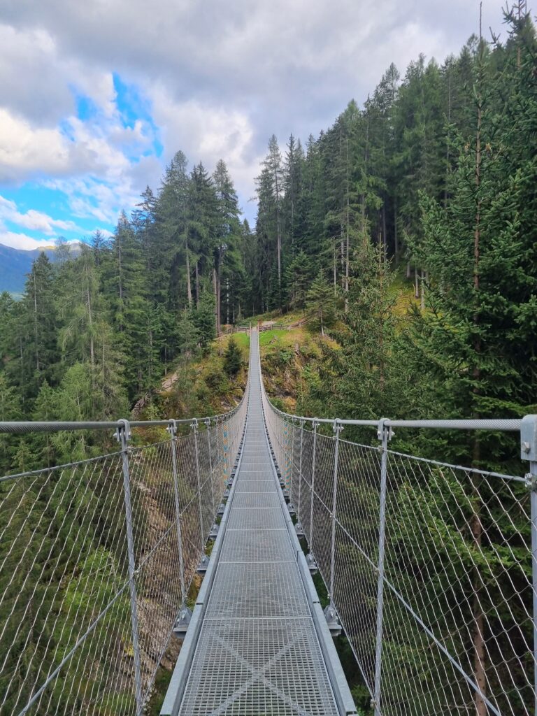 Ponte Sospeso in Val di Rabbi